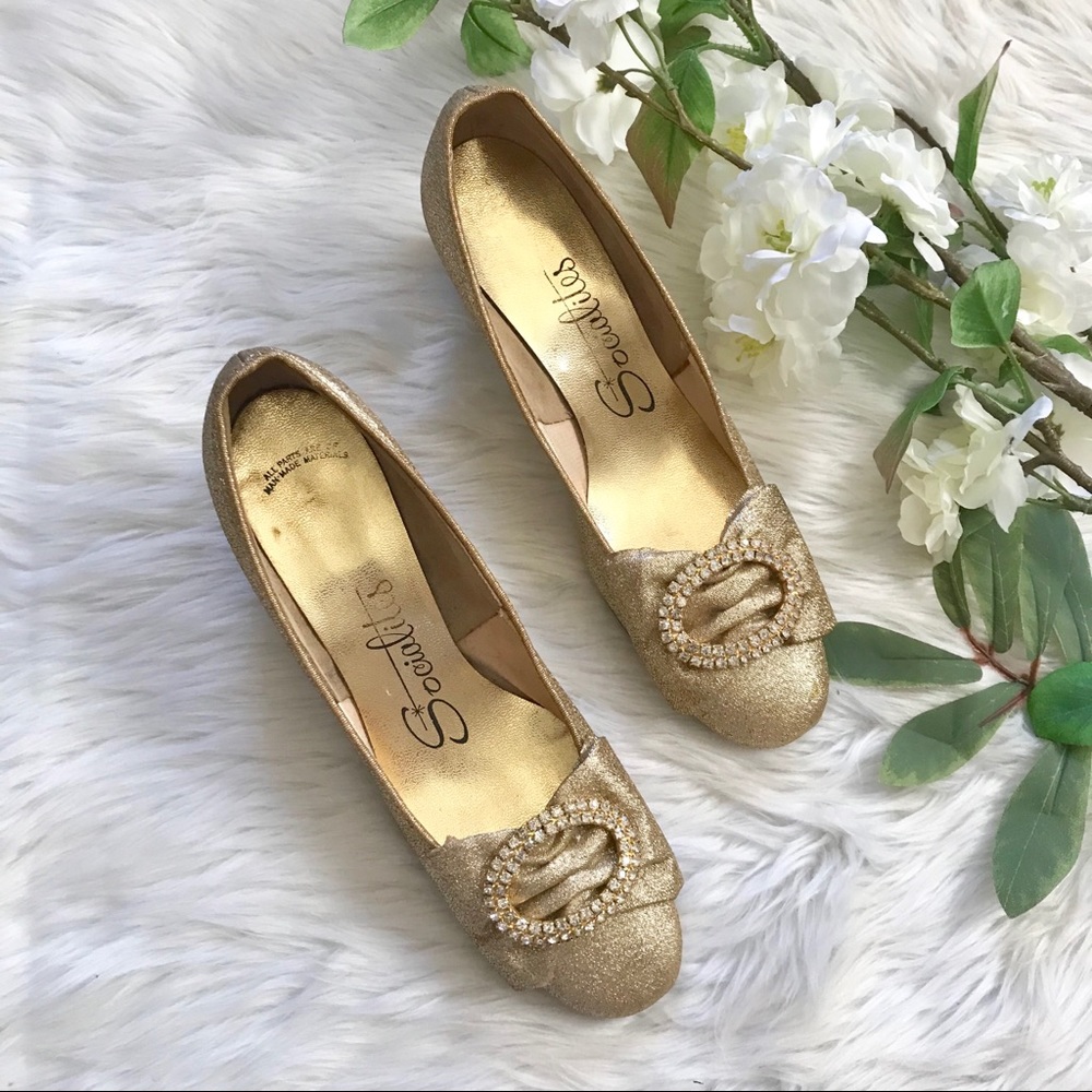Vintage 60’s Gold Glitter Buckle Low Heel Shoes